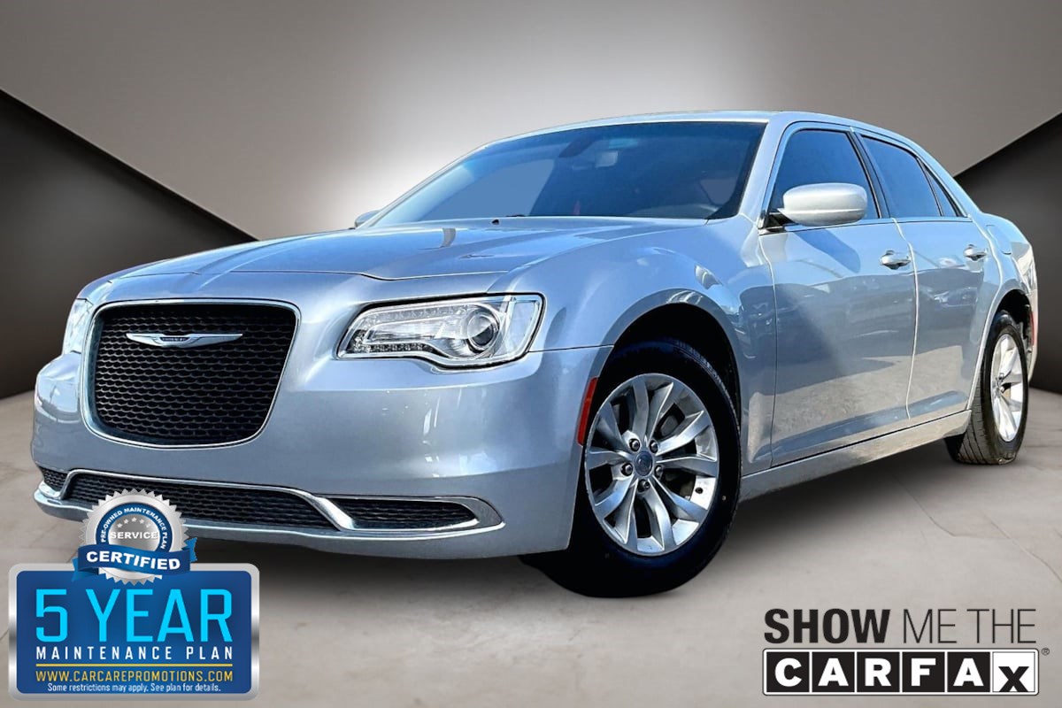 2023 Chrysler 300 Touring