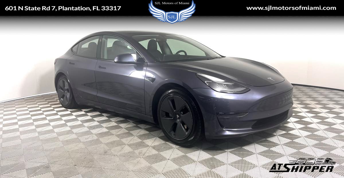 2021 Tesla Model 3 Standard Range Plus