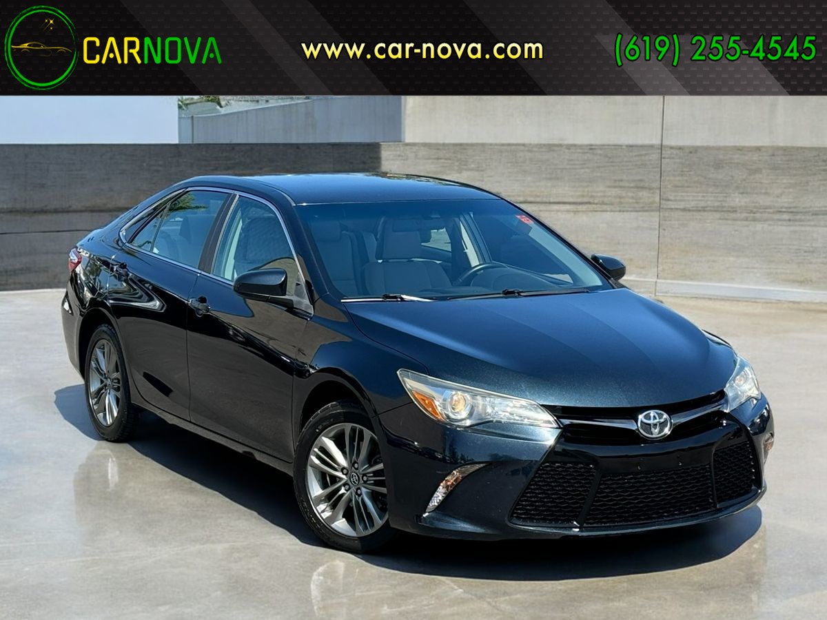 2016 Toyota Camry SE