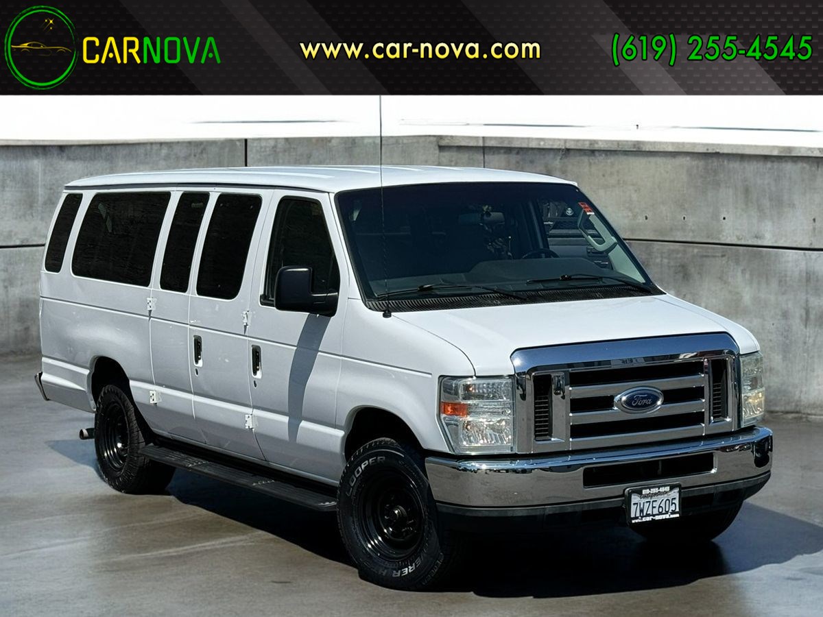 2013 Ford Econoline Wagon XLT 15-Passenger