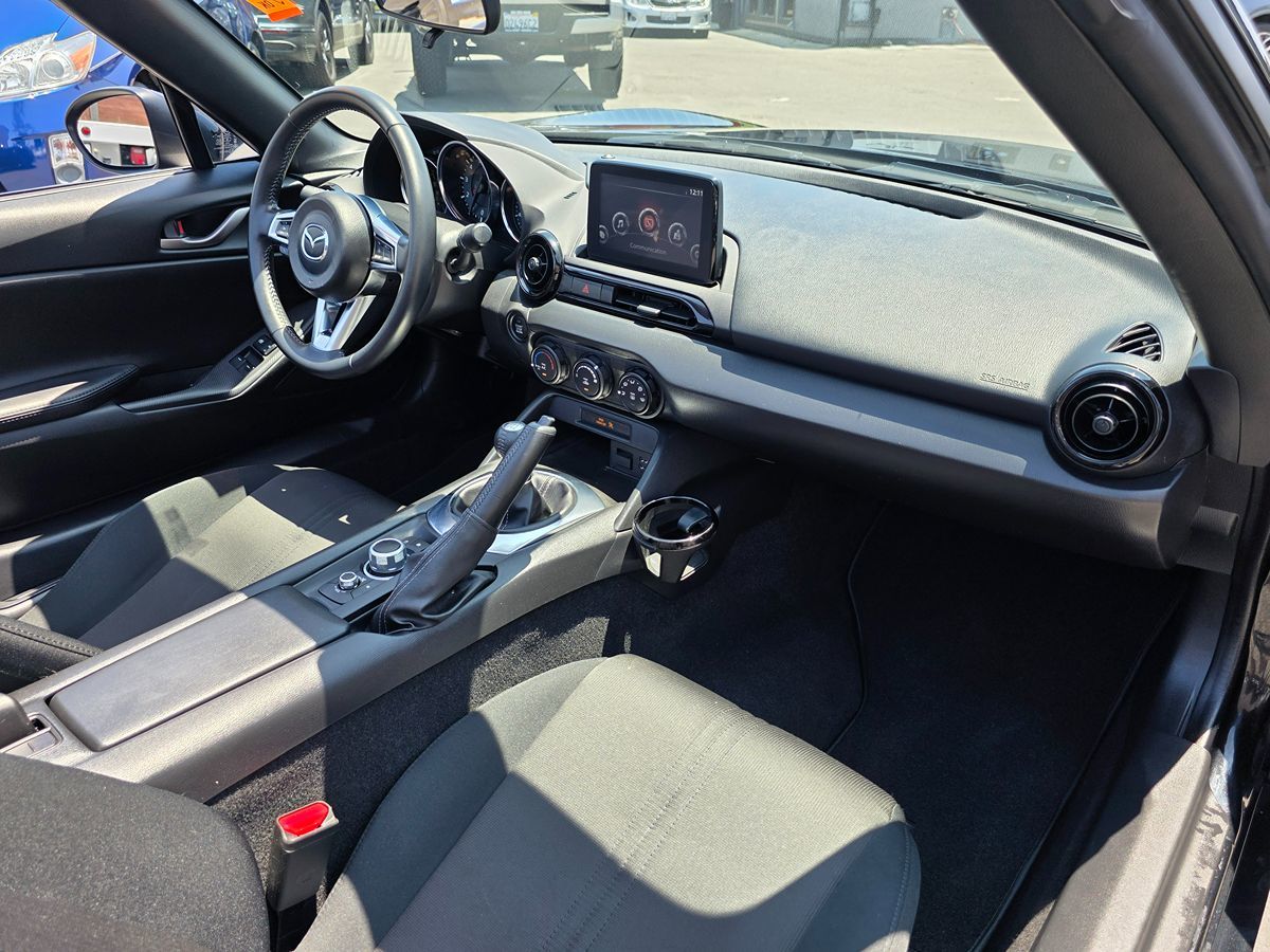 2022 Mazda MX-5 Miata Miata Sport photo 15