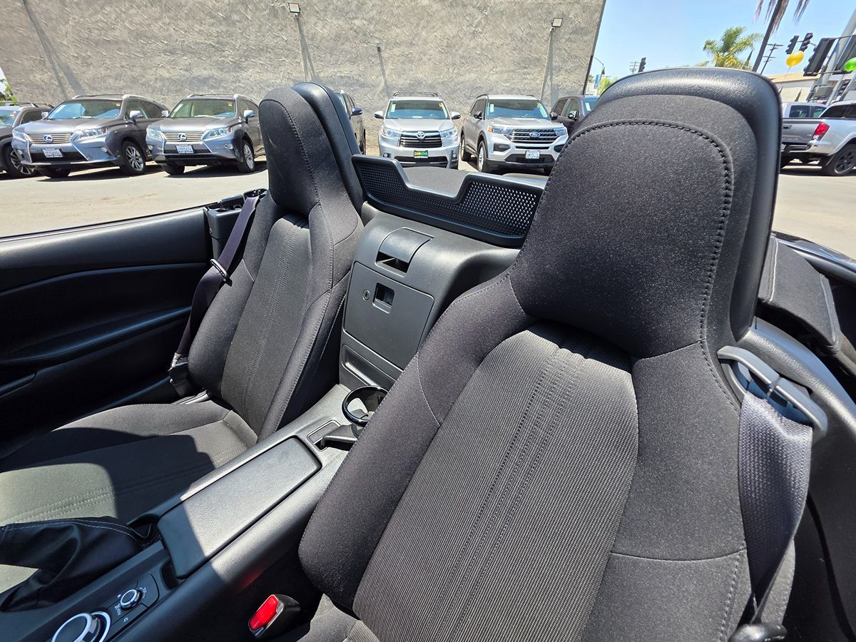 2022 Mazda MX-5 Miata Miata Sport photo 18