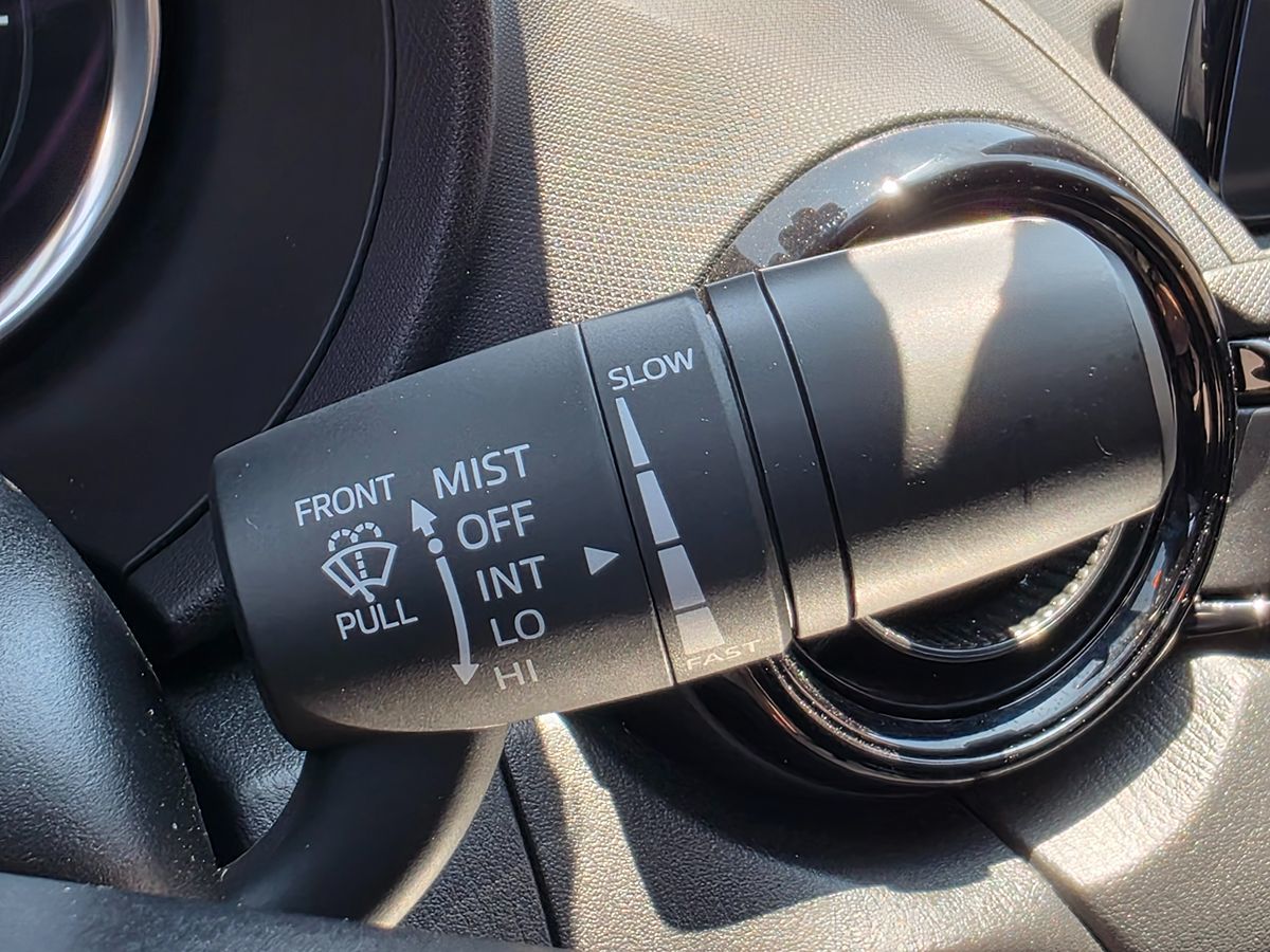 2022 Mazda MX-5 Miata Miata Sport photo 42