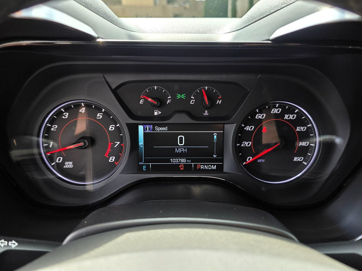2016 Chevrolet Camaro 1LT photo 31
