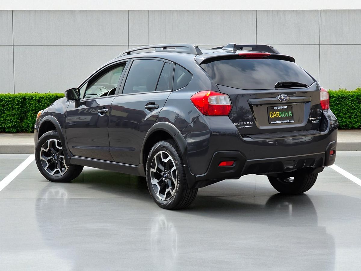 2017 Subaru Crosstrek Limited photo 8
