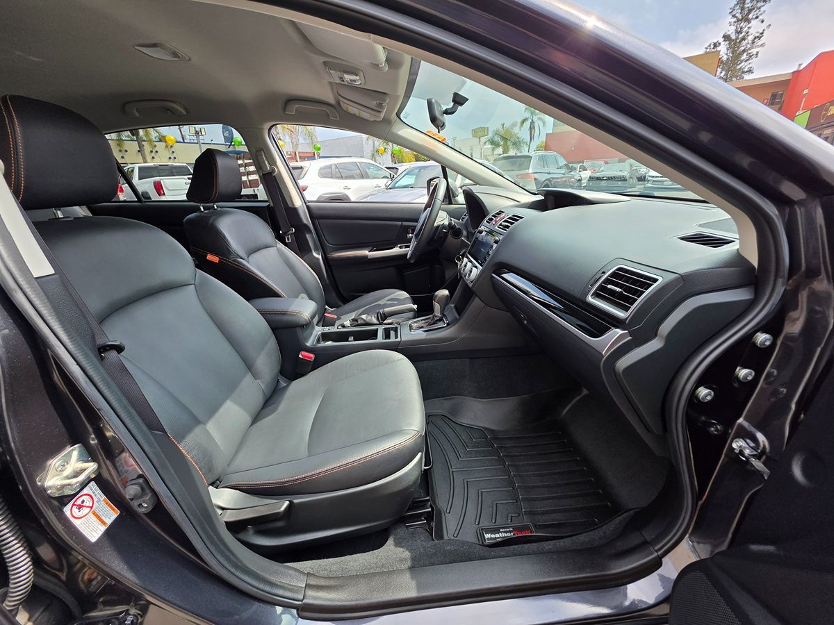 2017 Subaru Crosstrek Limited photo 18