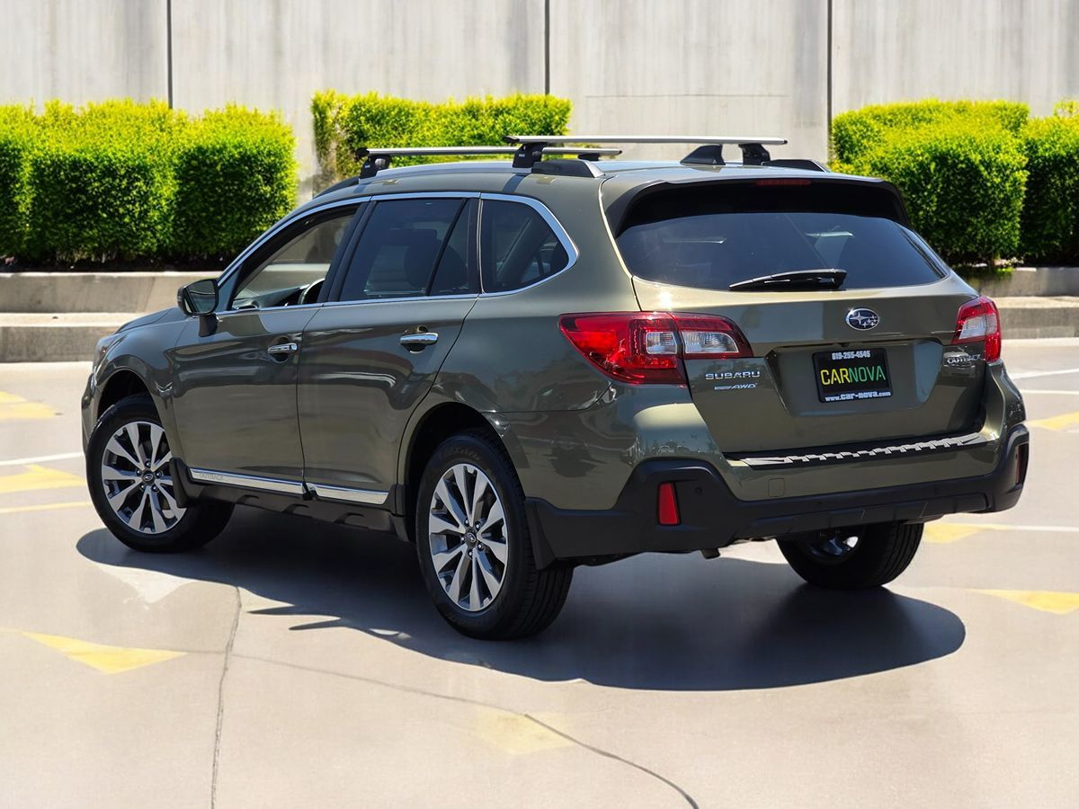 2019 Subaru Outback Touring photo 7