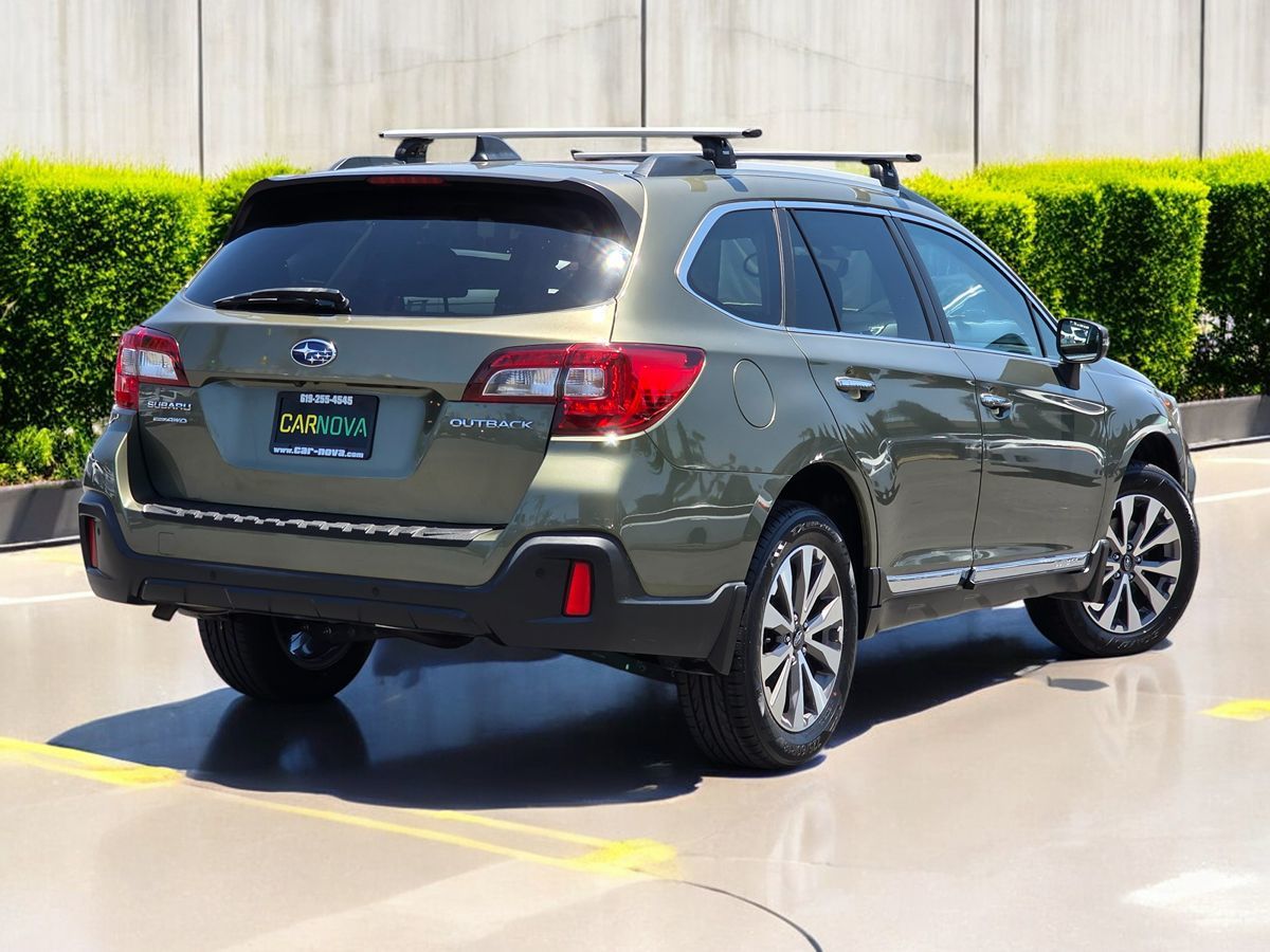 2019 Subaru Outback Touring photo 9