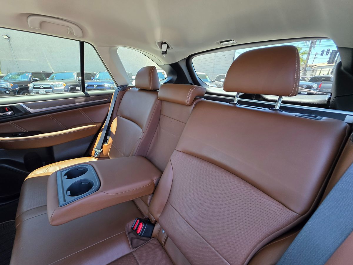 2019 Subaru Outback Touring photo 26