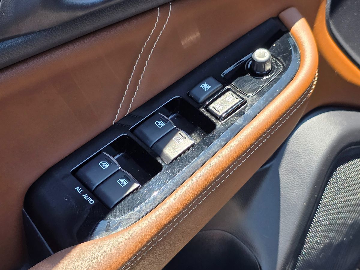2019 Subaru Outback Touring photo 31