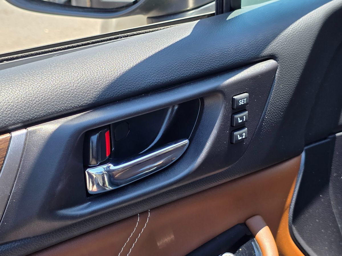 2019 Subaru Outback Touring photo 32