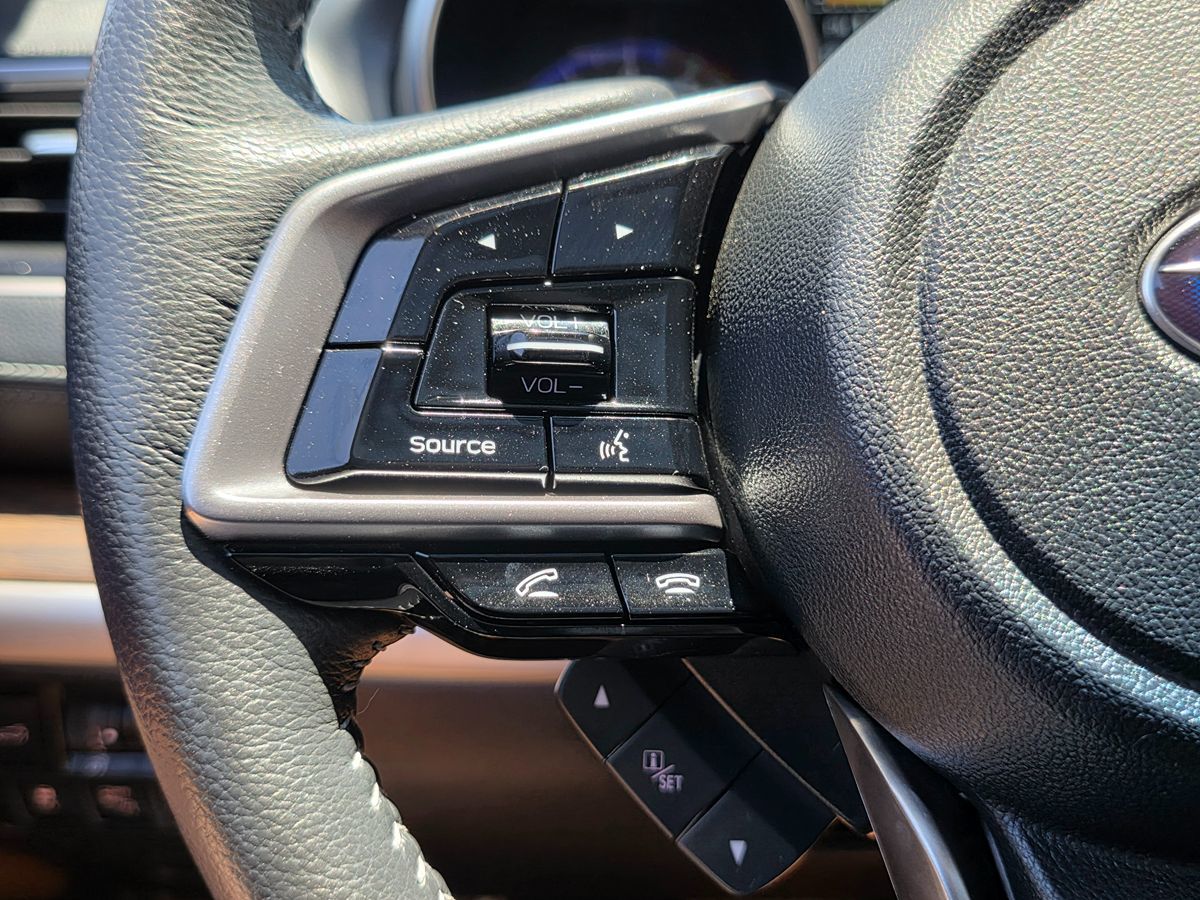 2019 Subaru Outback Touring photo 35