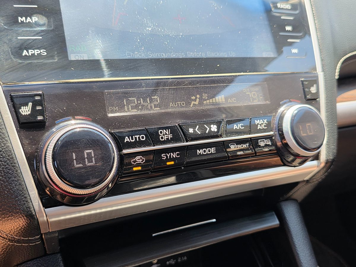 2019 Subaru Outback Touring photo 40