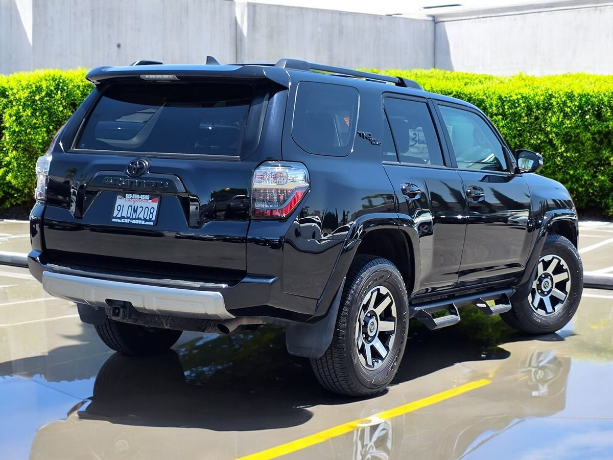 2020 Toyota 4Runner TRD Premium 4WD photo 12