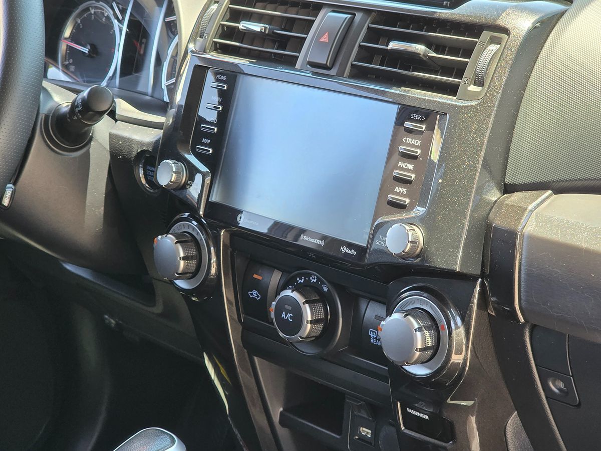 2020 Toyota 4Runner TRD Premium 4WD photo 16