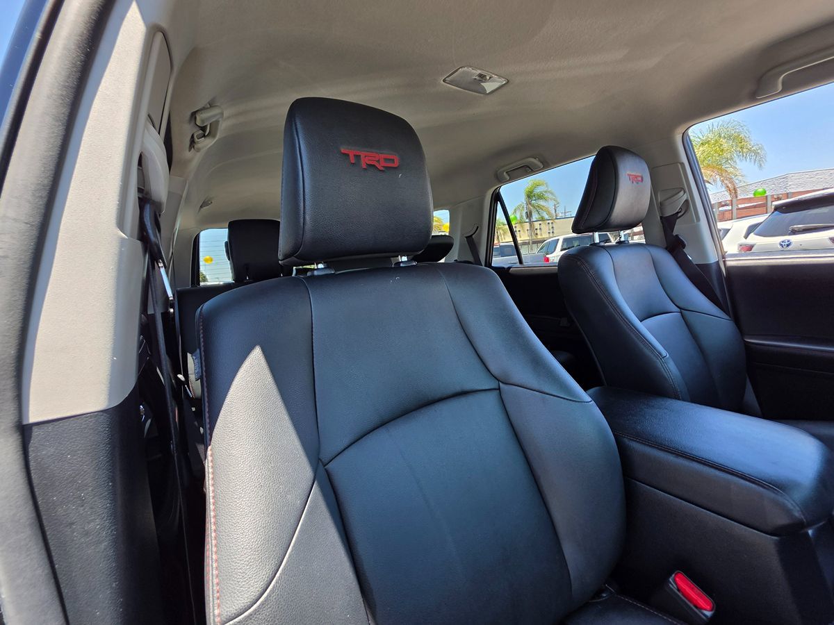 2020 Toyota 4Runner TRD Premium 4WD photo 19