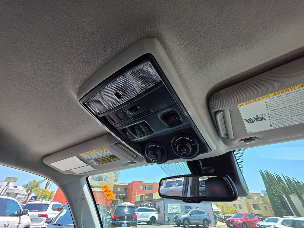 2020 Toyota 4Runner TRD Premium 4WD photo 20