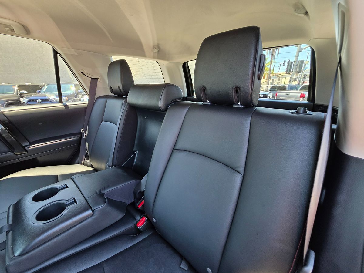 2020 Toyota 4Runner TRD Premium 4WD photo 27