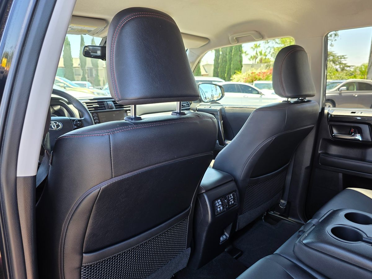 2020 Toyota 4Runner TRD Premium 4WD photo 28