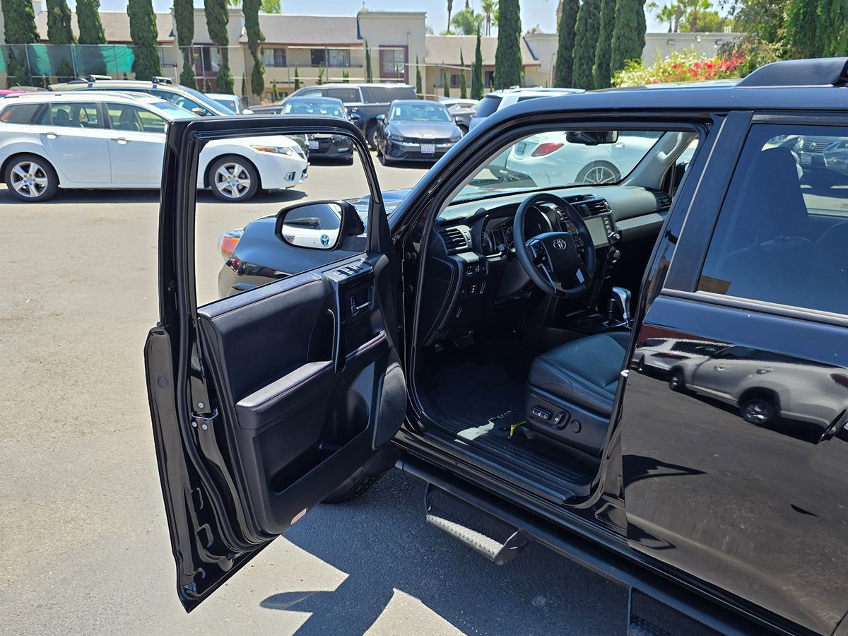 2020 Toyota 4Runner TRD Premium 4WD photo 51