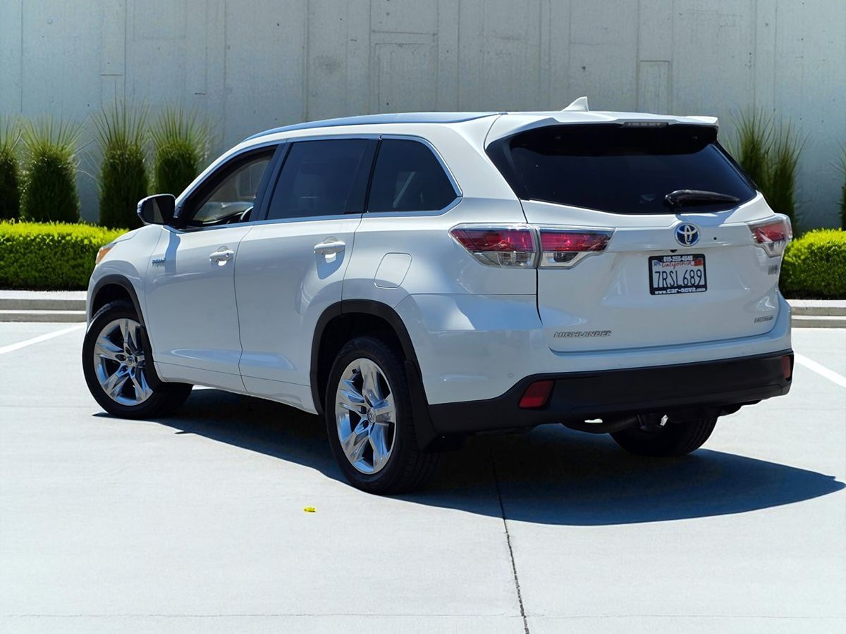 2015 Toyota Highlander Hybrid Limited photo 6