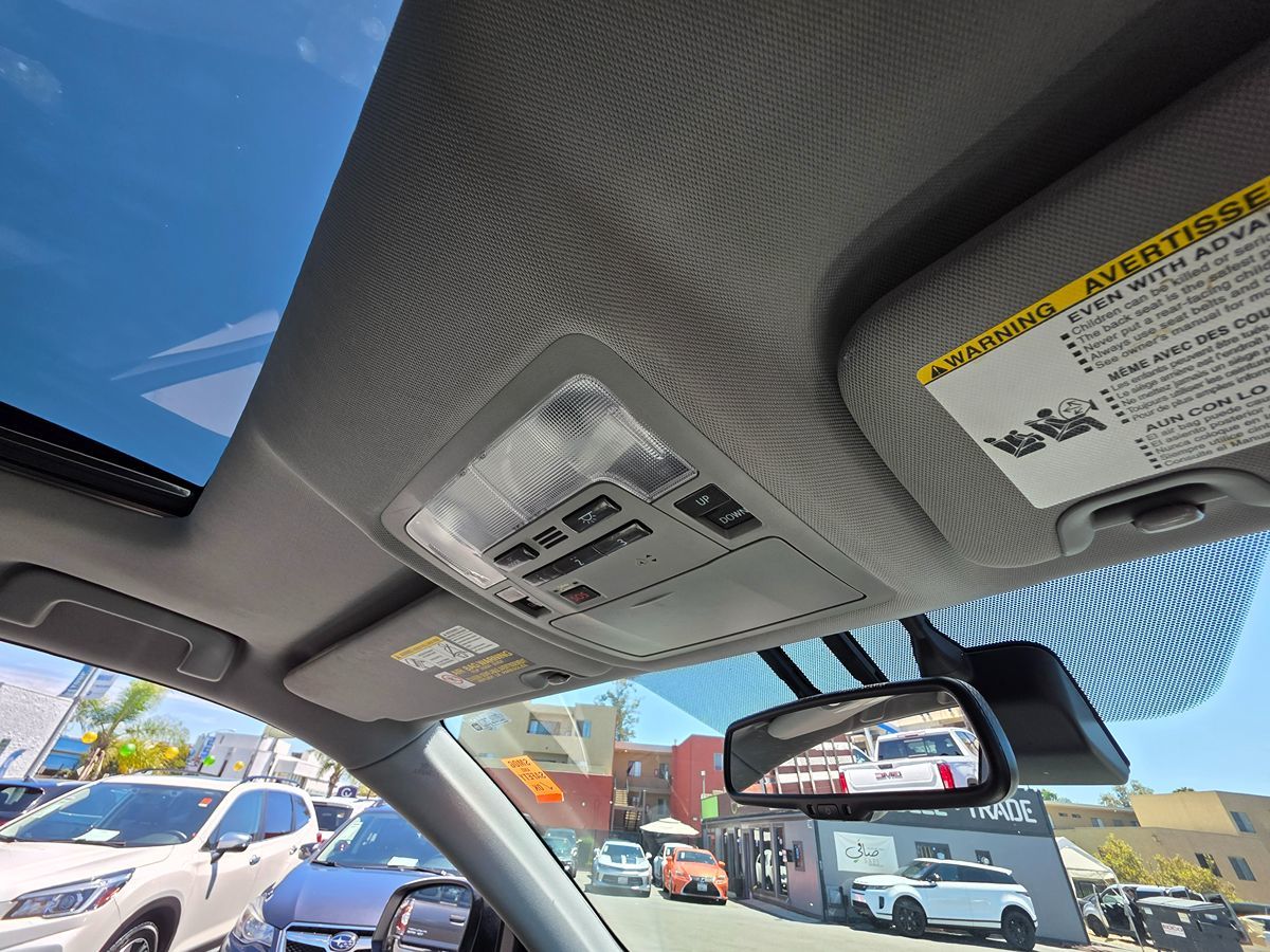 2015 Toyota Highlander Hybrid Limited photo 13