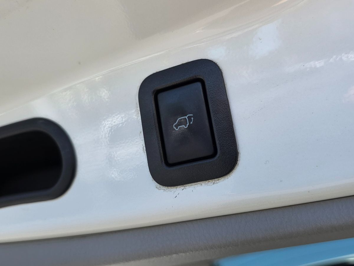 2015 Toyota Highlander Hybrid Limited photo 17