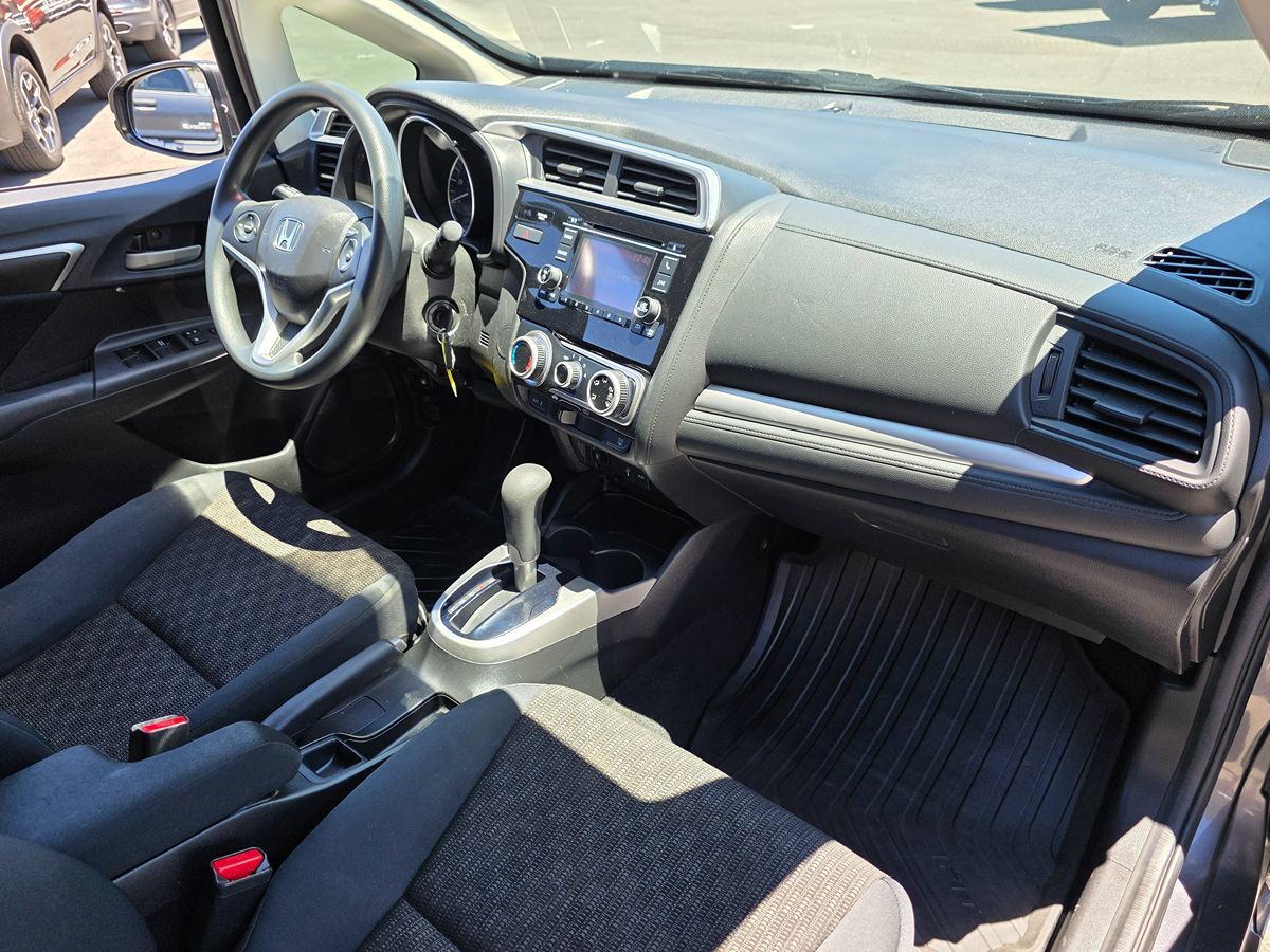 2017 Honda Fit LX photo 14