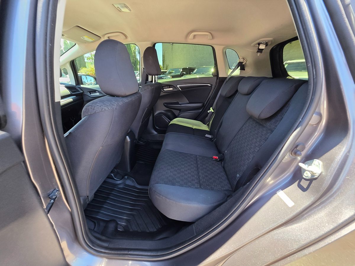 2017 Honda Fit LX photo 23