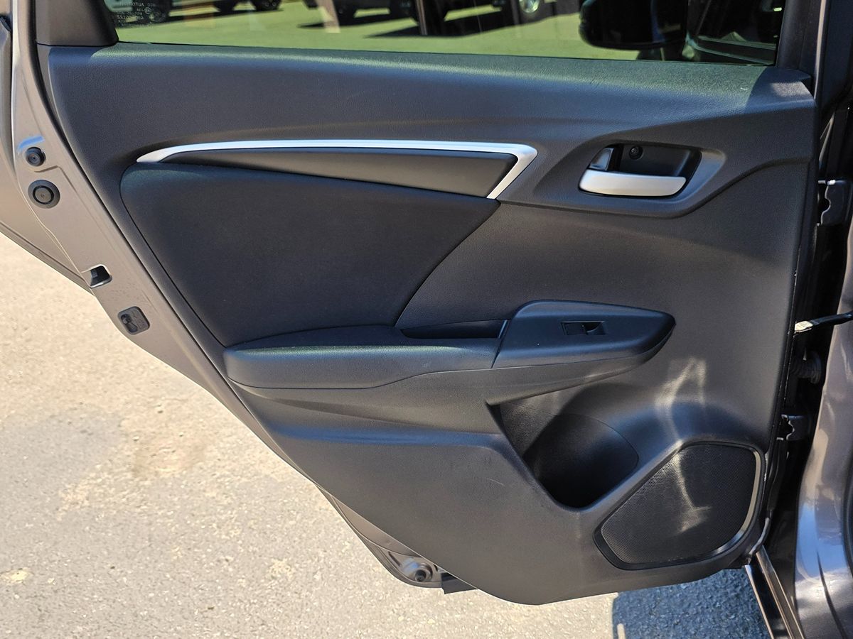 2017 Honda Fit LX photo 26