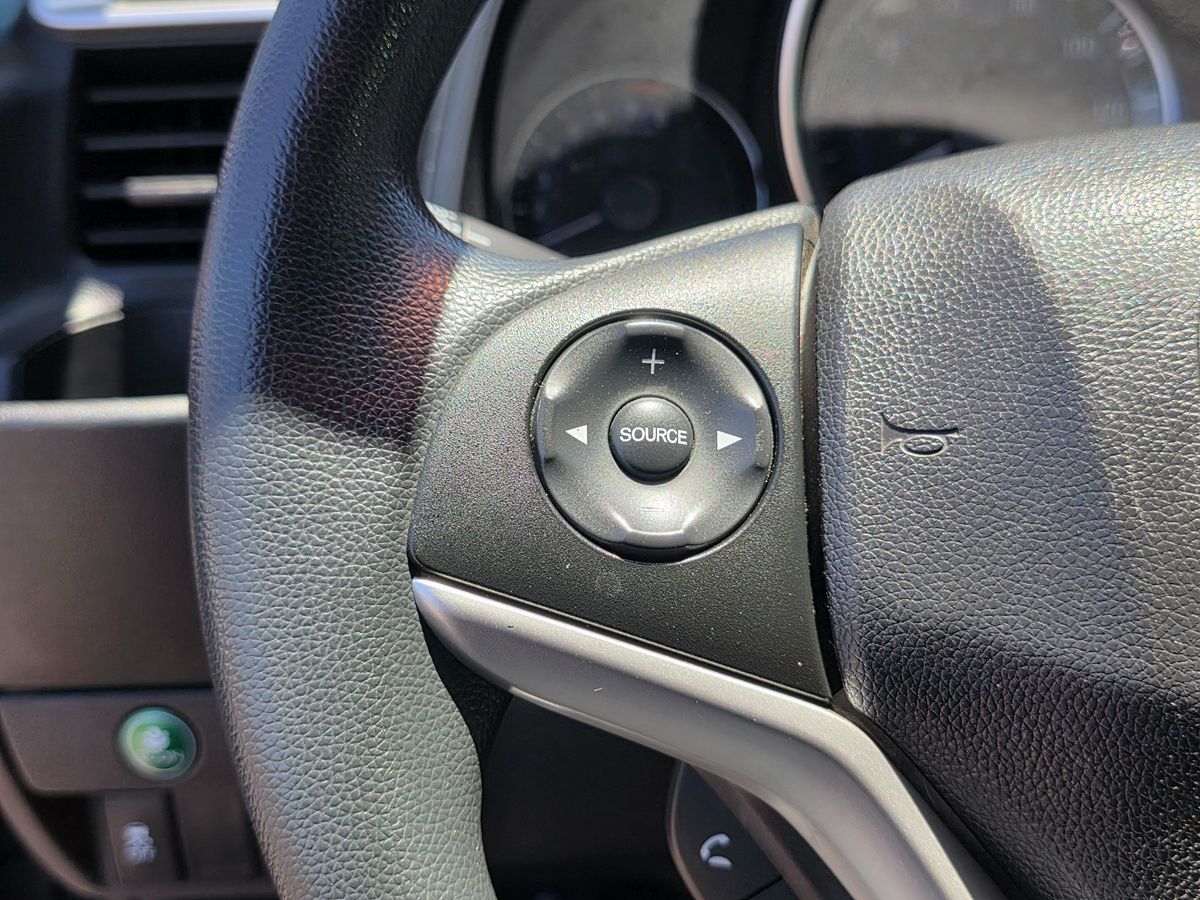 2017 Honda Fit LX photo 30