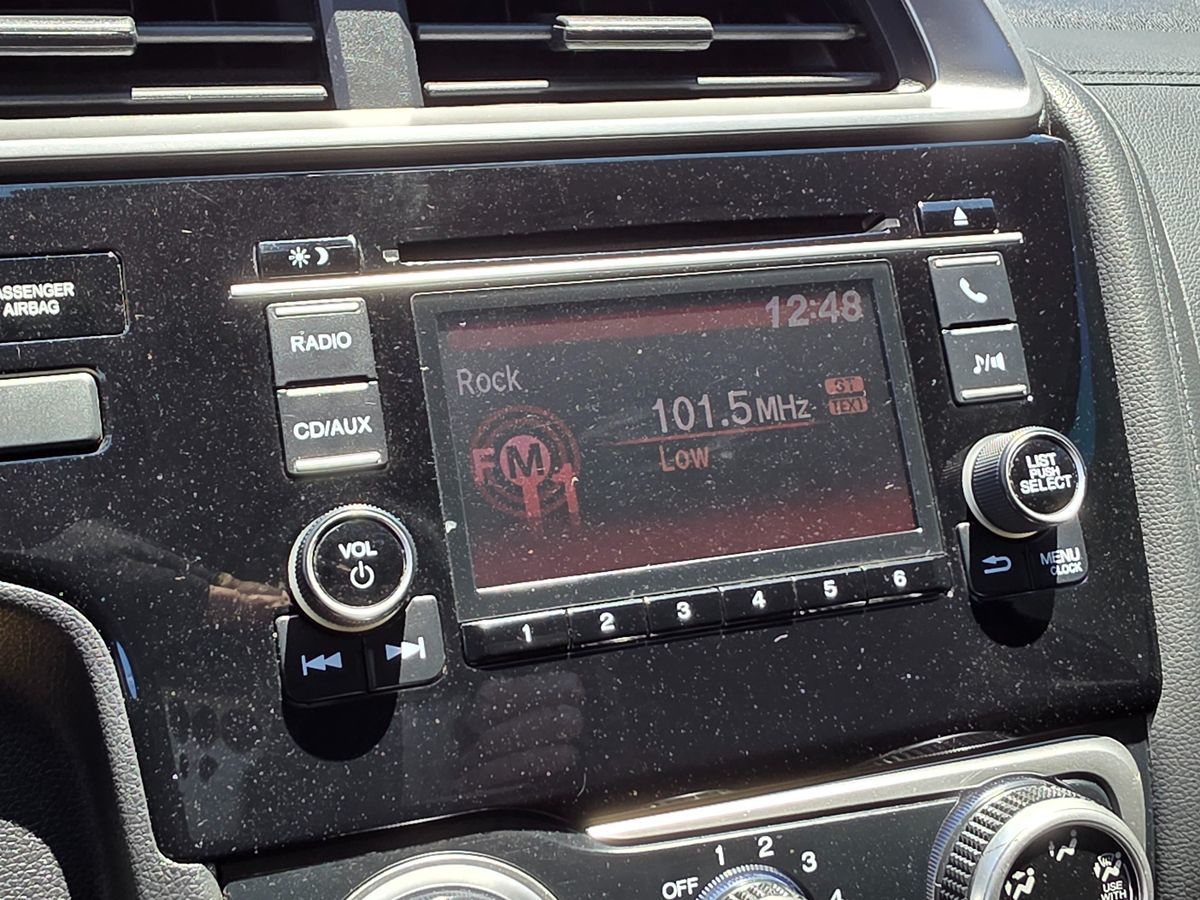 2017 Honda Fit LX photo 33