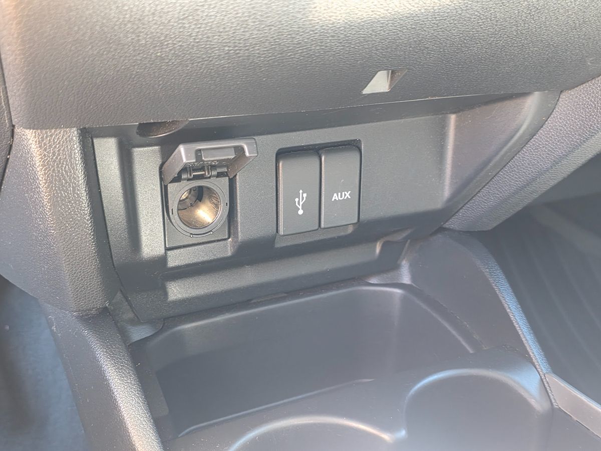 2017 Honda Fit LX photo 36
