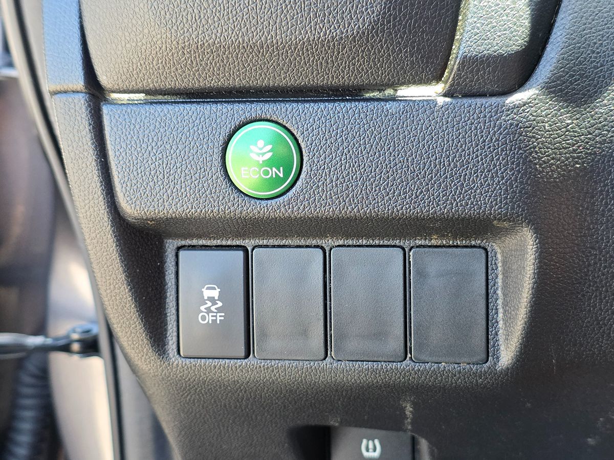 2017 Honda Fit LX photo 40
