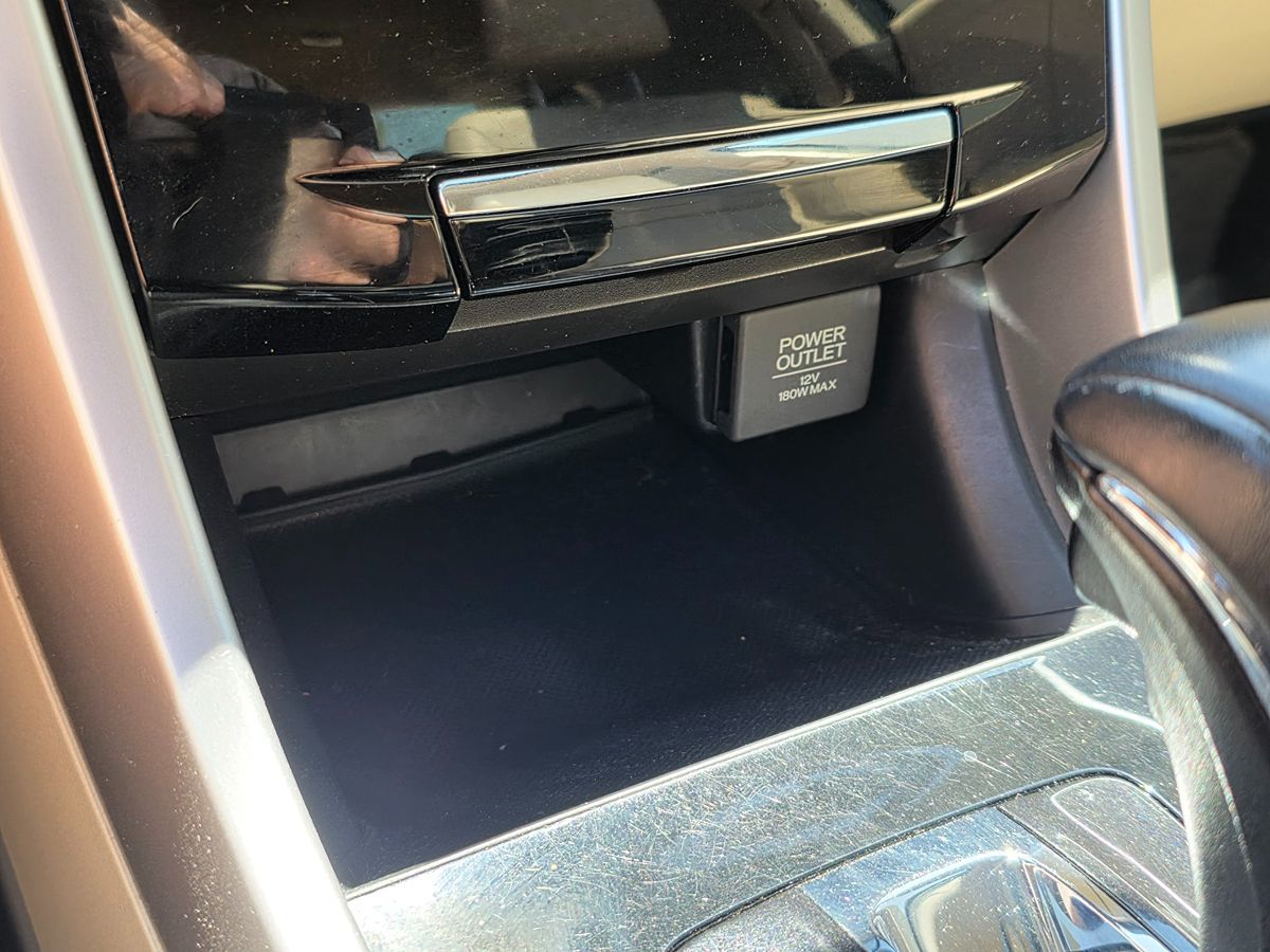 2017 Honda Accord Hybrid EX-L photo 40