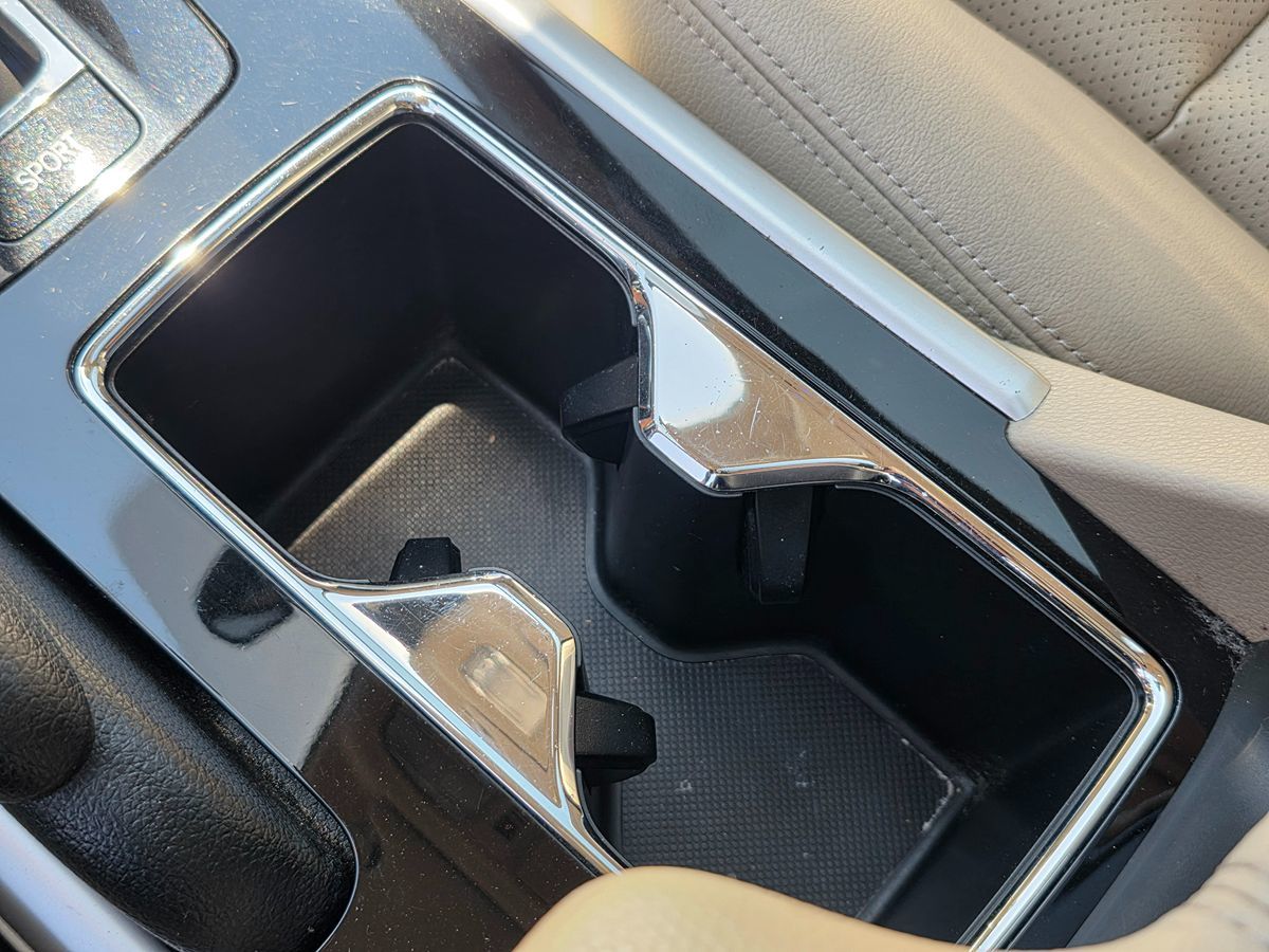 2017 Honda Accord Hybrid EX-L photo 43