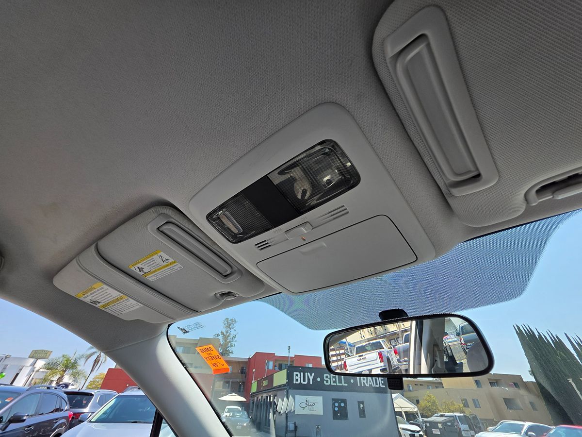 2016 Subaru Forester 2.5i photo 14