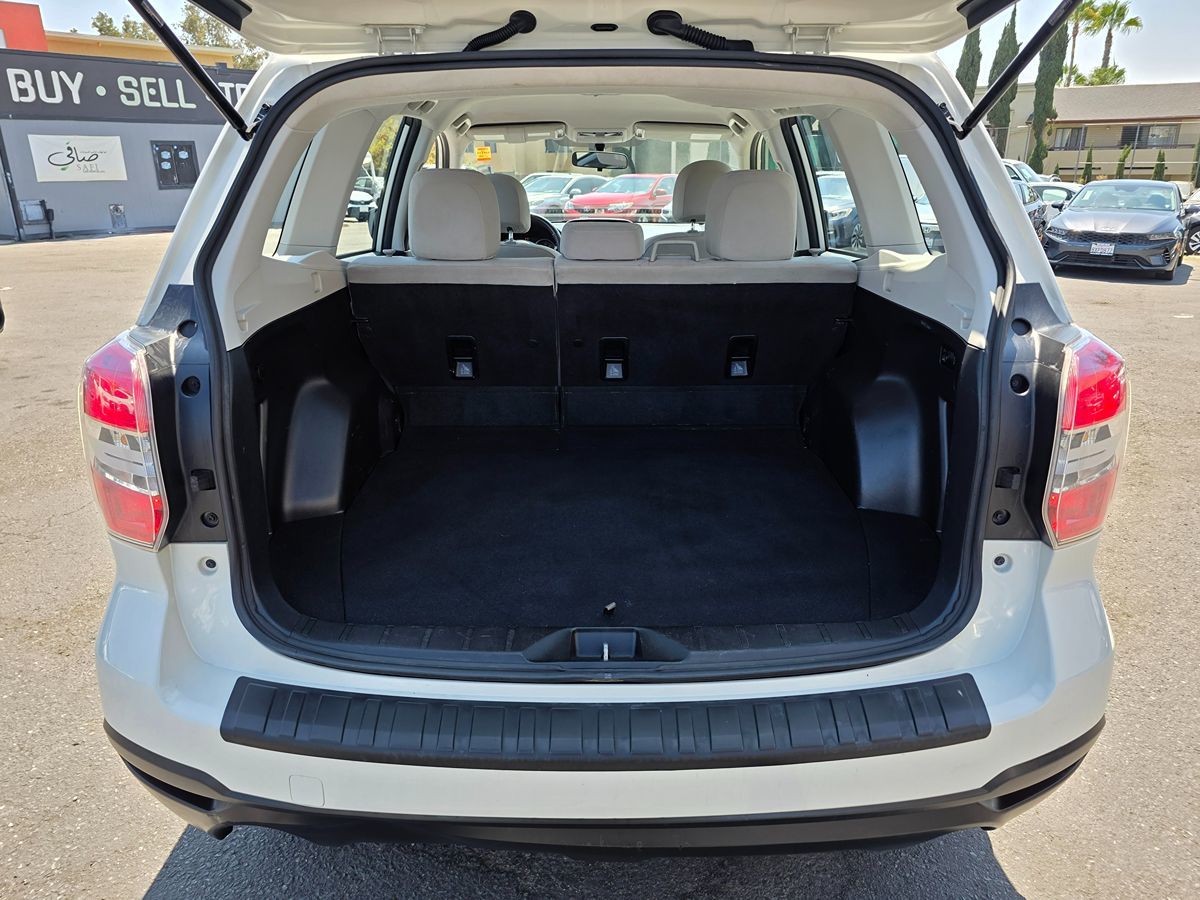 2016 Subaru Forester 2.5i photo 15