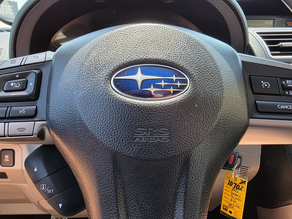 2016 Subaru Forester 2.5i photo 29