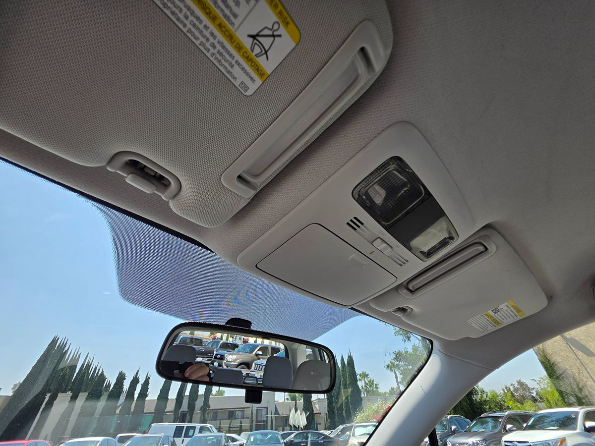 2016 Subaru Forester 2.5i photo 37
