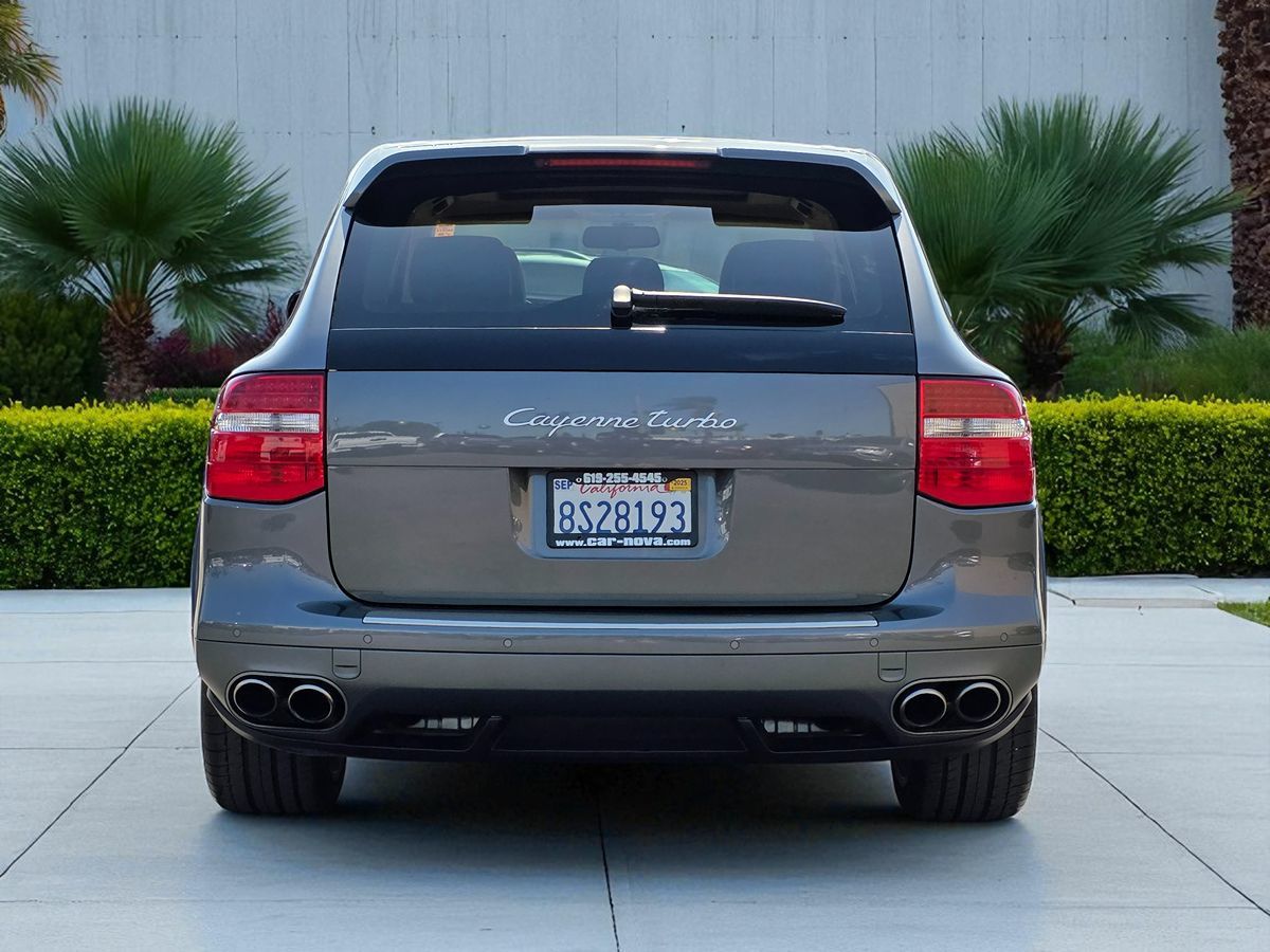2008 Porsche Cayenne Turbo photo 11