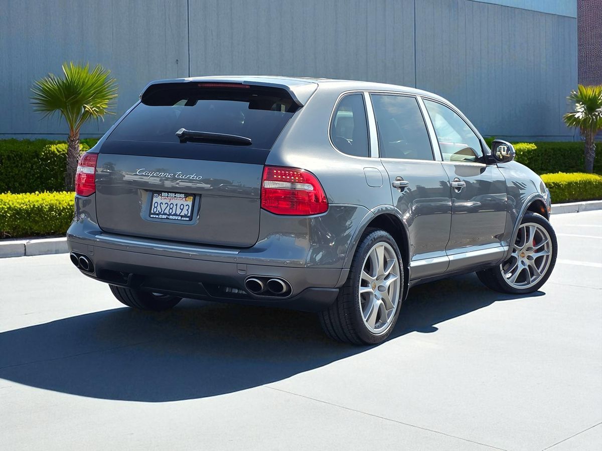 2008 Porsche Cayenne Turbo photo 12