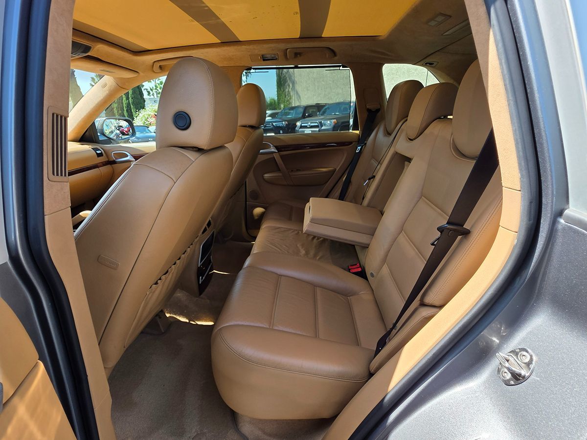 2008 Porsche Cayenne Turbo photo 24