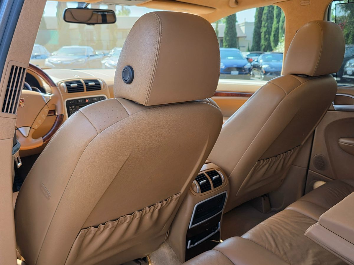 2008 Porsche Cayenne Turbo photo 26