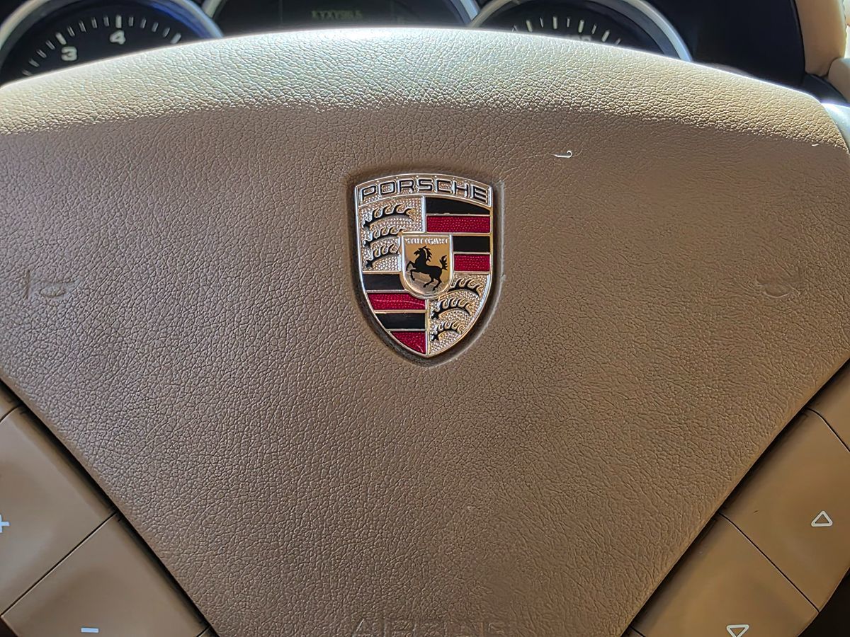 2008 Porsche Cayenne Turbo photo 34