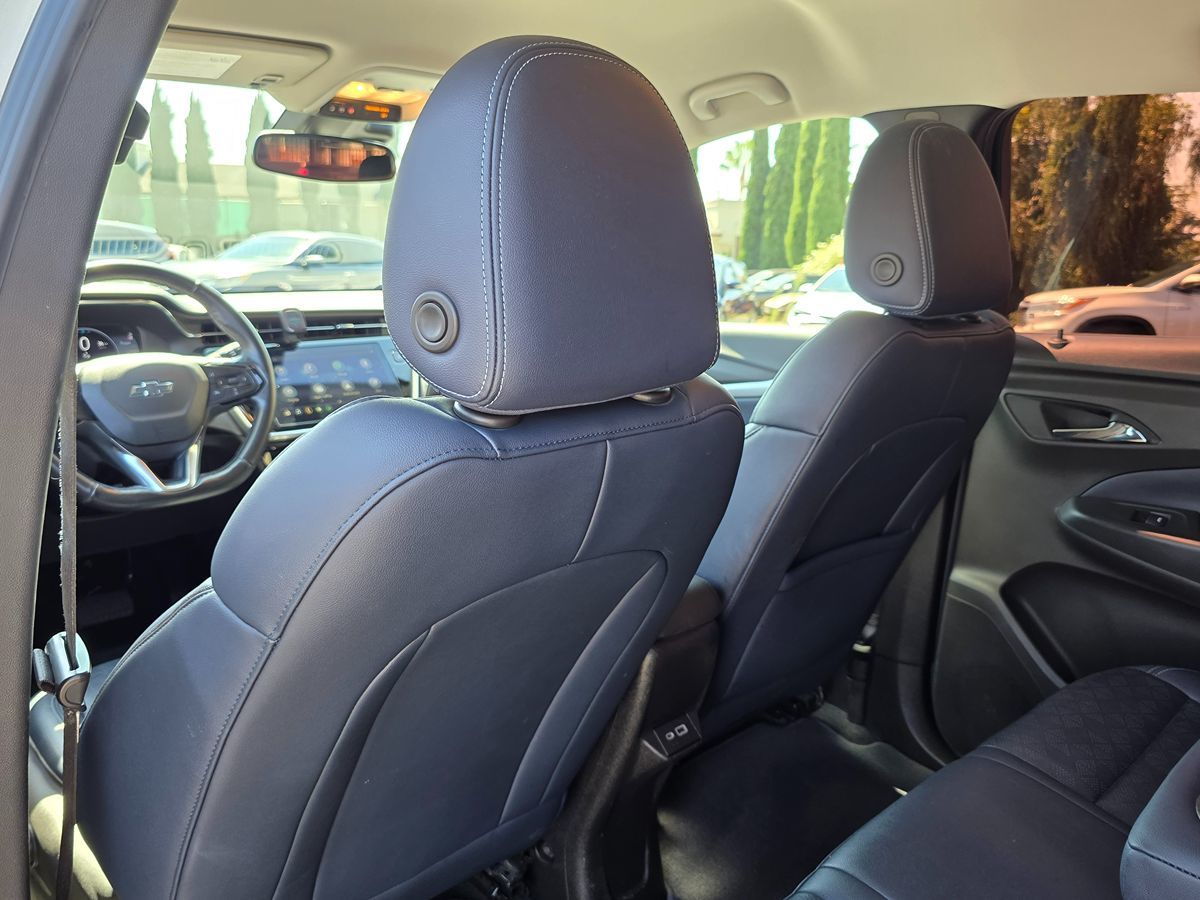2022 Chevrolet Bolt EUV photo 22