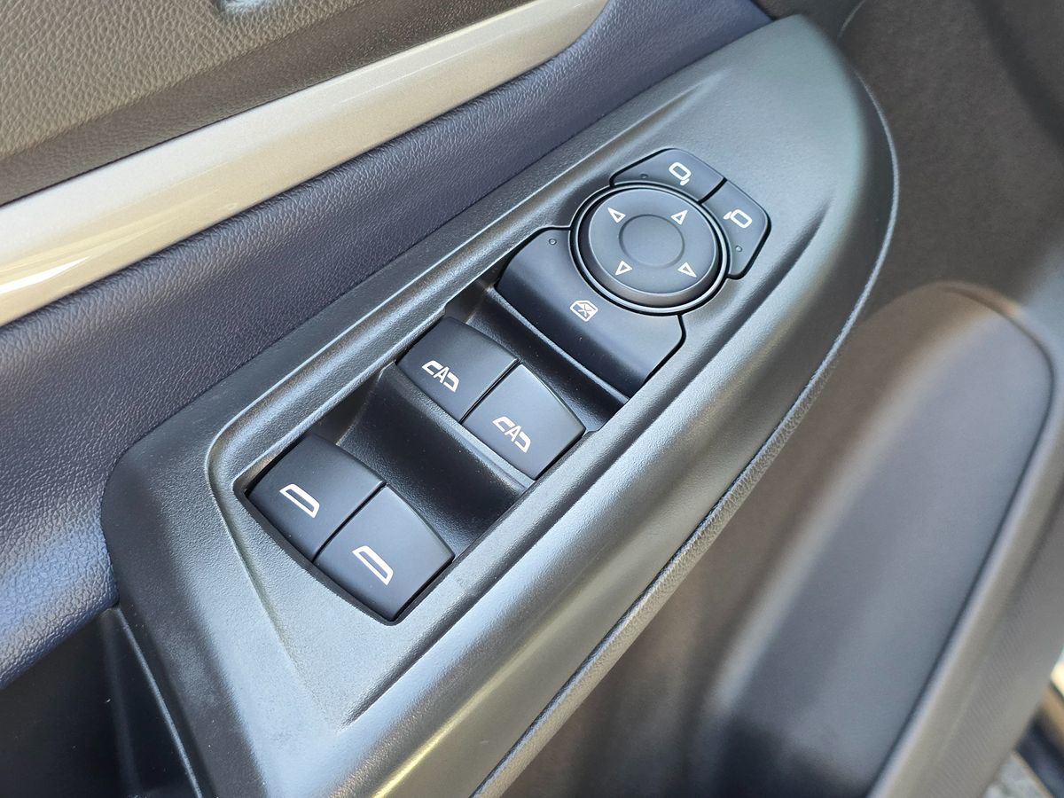 2022 Chevrolet Bolt EUV photo 25