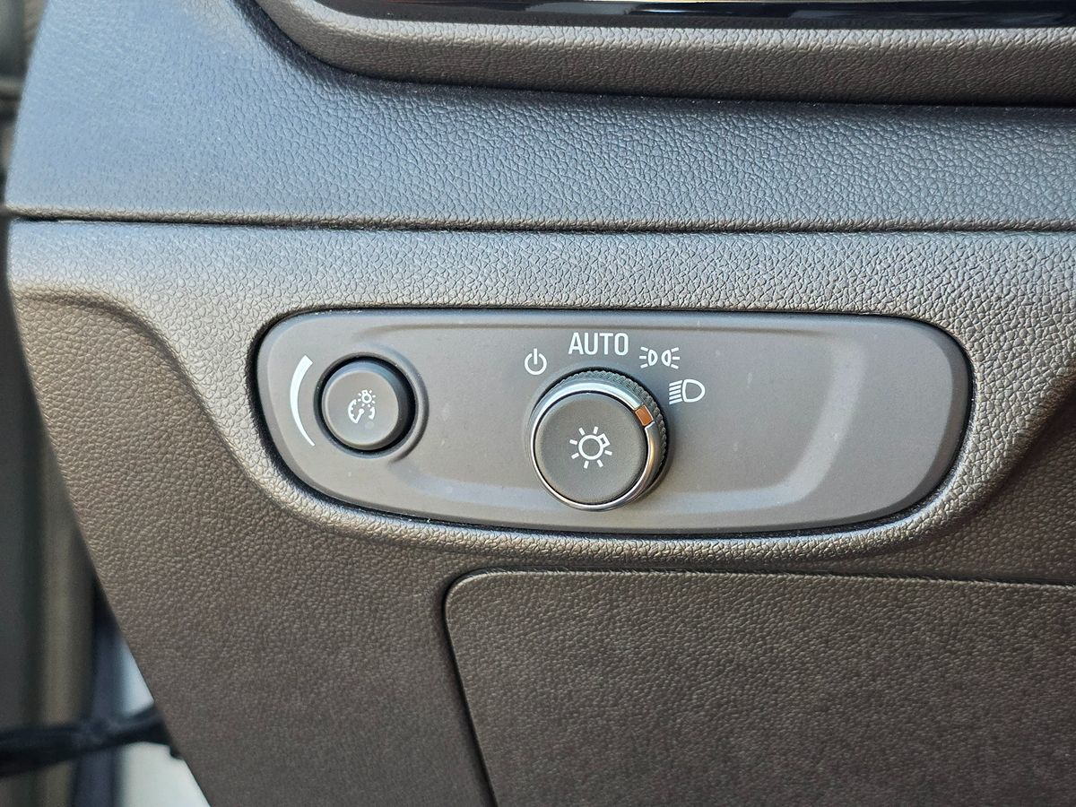 2022 Chevrolet Bolt EUV photo 40