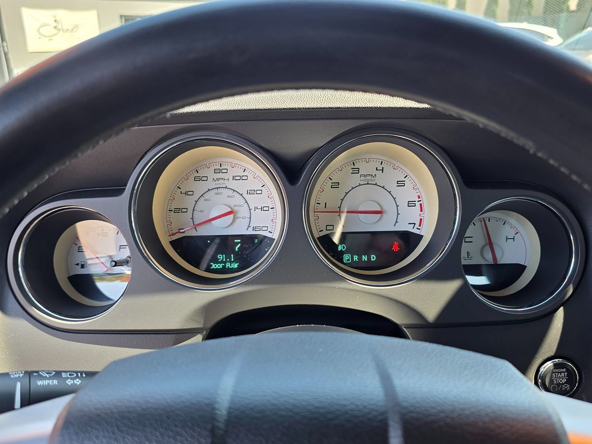 2012 Dodge Challenger R/T Plus photo 17