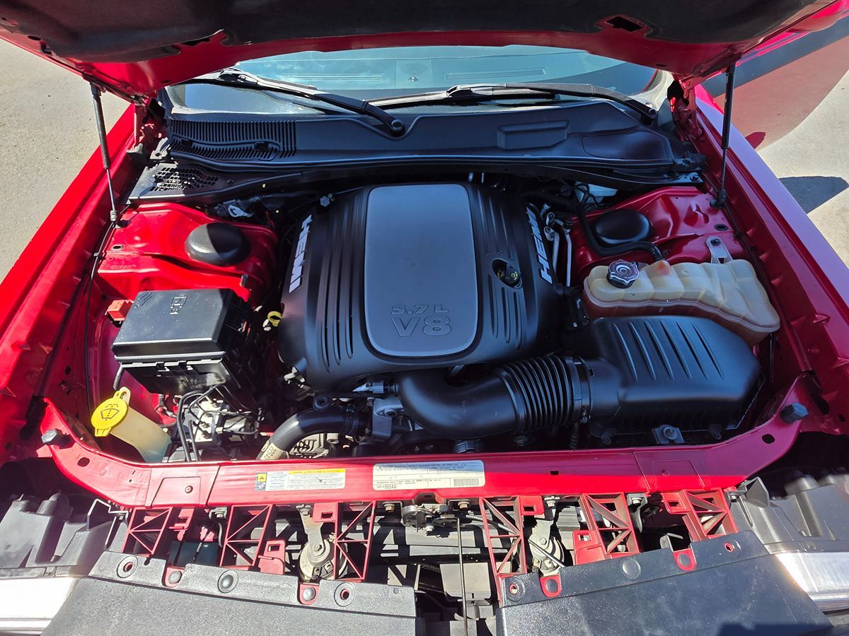 2012 Dodge Challenger R/T Plus photo 31